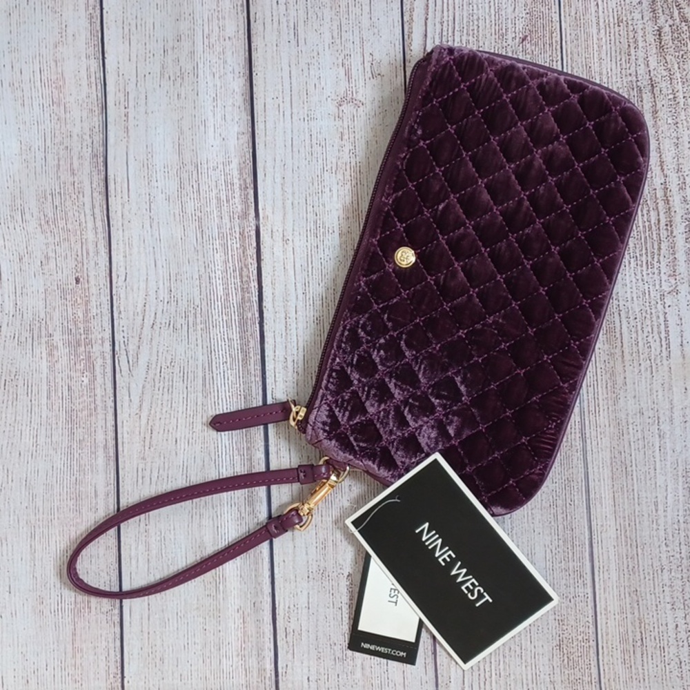 NWT Nine West purple velvet wristlet